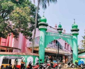 മതസൗഹാർദ്ദത വിളിച്ചോതി വട്ടിയൂർക്കാവ് മുസ്ലിം ജമാഅത്തിന്റെ നബിദിന നേർച്ച വിതരണം